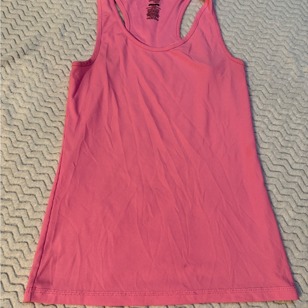 Danskin Now Coral Tank Top